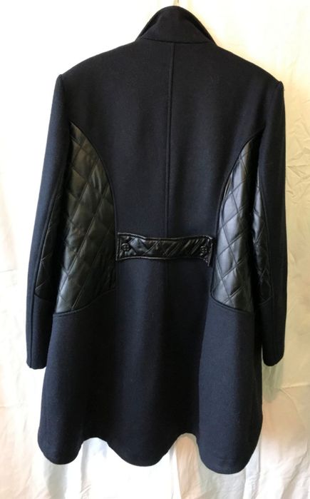 Чисто НОВО българско вълнено палто номер 52 с подплата