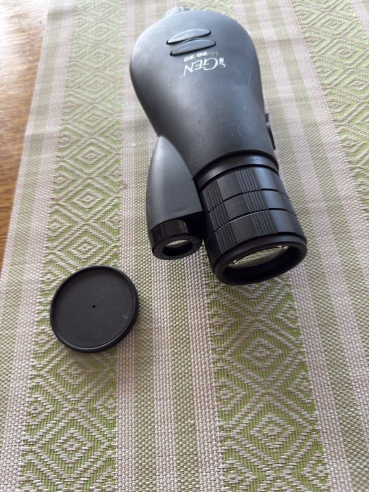 Dispozitiv de vedere pe timp de noapte iGEN NV20/20