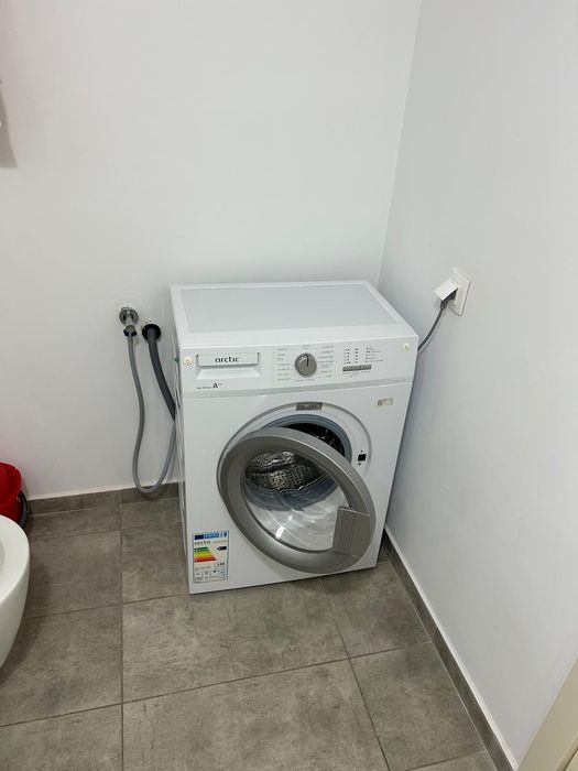 Închiriez apartamente regim hotelier