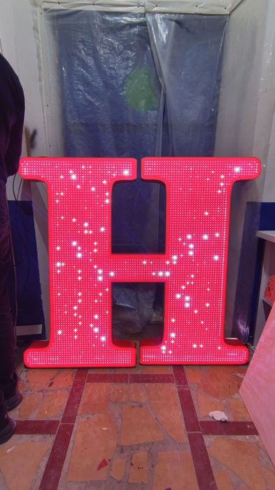 Tashqi reklama  xizmatlari