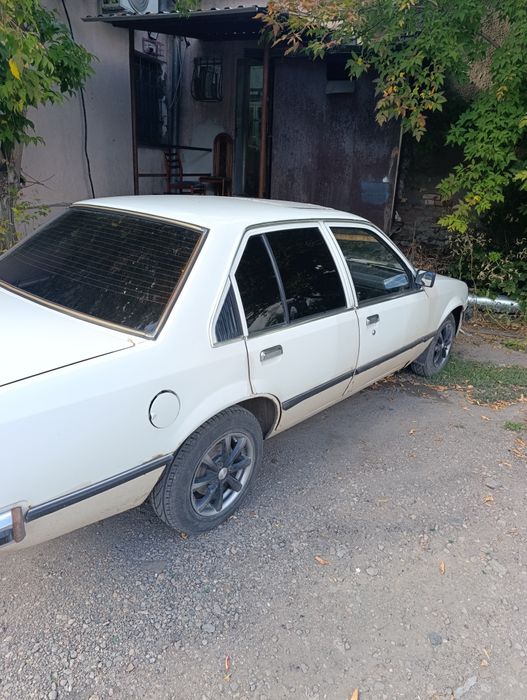 Продаю автомобиль Опель Рекорд