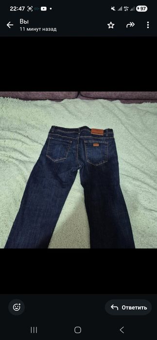 Продаю мужские джинсы