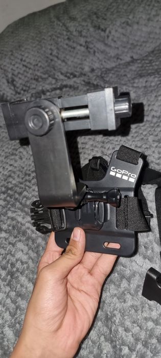 Крепление телефона на грудь