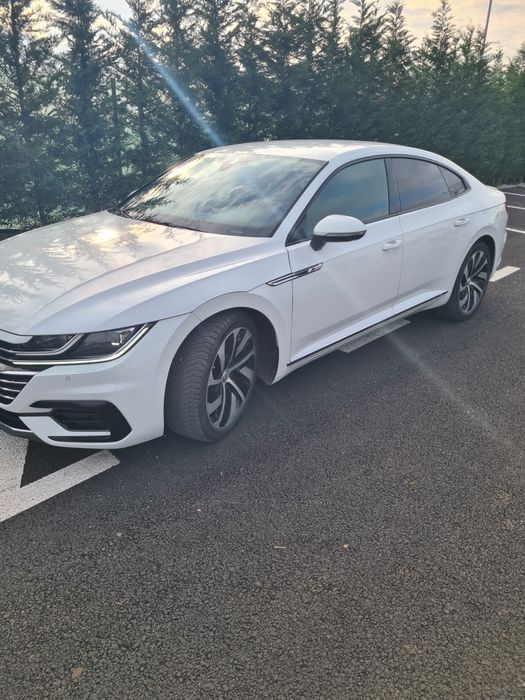 Vând Volkswagen Arteon