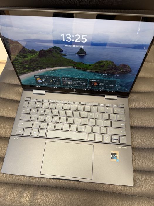 Лаптоп и таблет Hybrid HP Envy x360 2-in-1 Laptop 13- bf0029nn