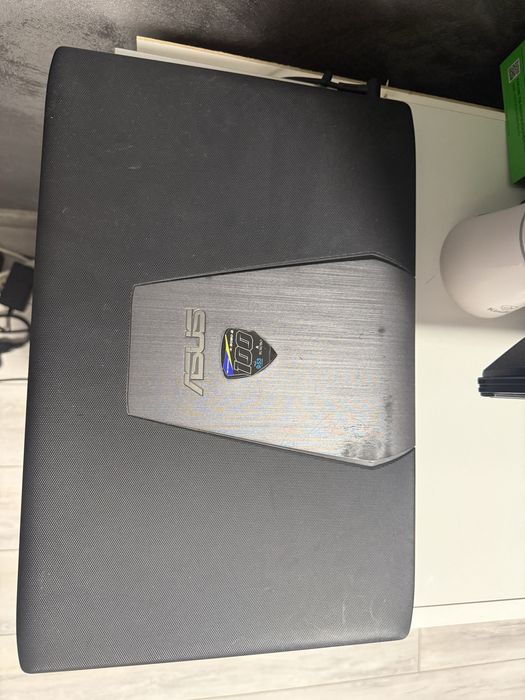Vand laptop asus gaming