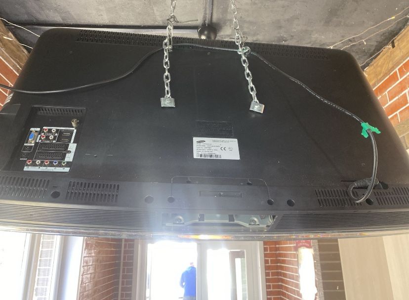 Продаю телевизор