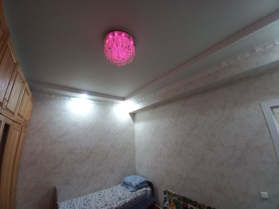 Srochna sdayotsiya kvartiru v Rudakiy ul. Kirpichka