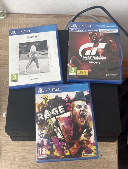 Playstation 4 de vanzare