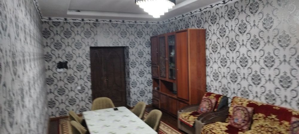 3 xonali uy sotiladi