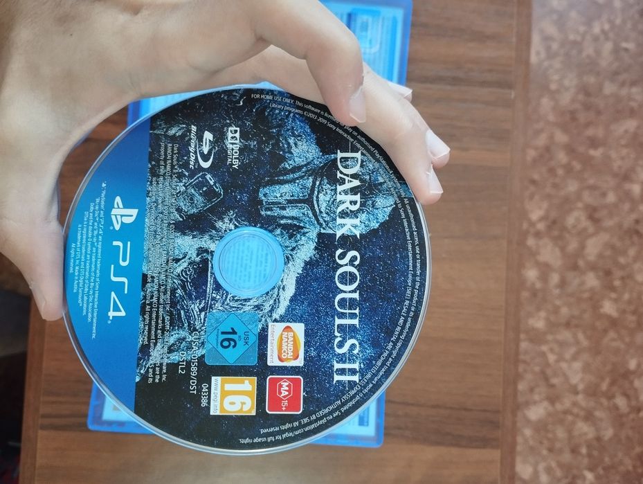 Продам диск Dark Souls 2 для PS4
