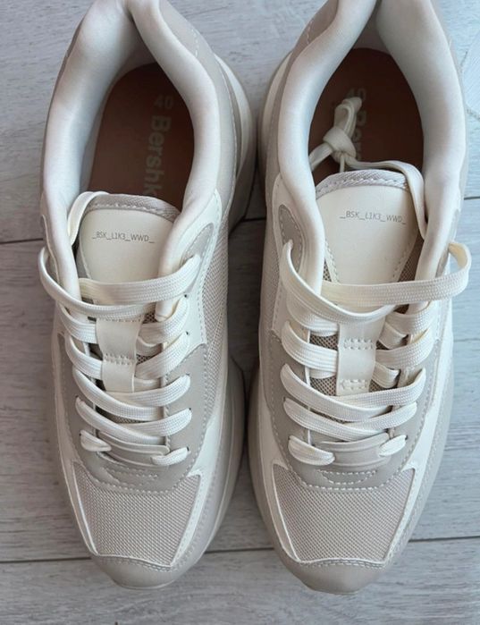 Adidasi Albi Bershka