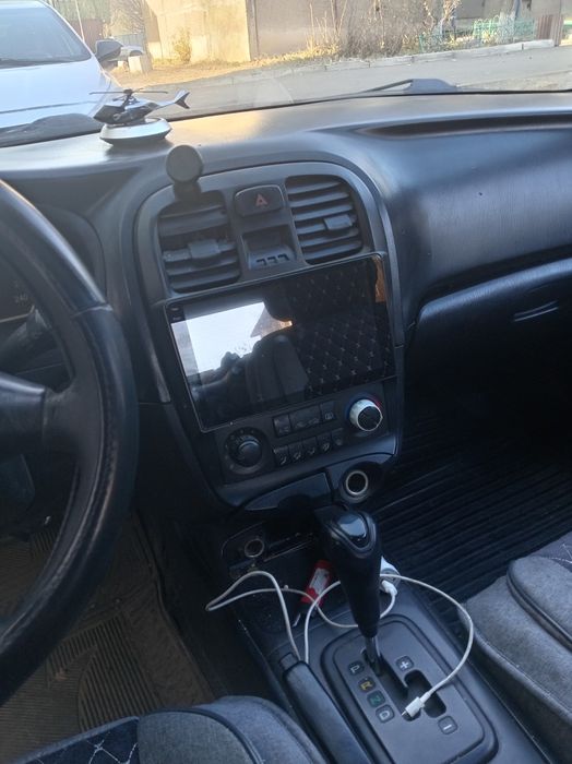 Прадается хюндай саната 2002 года