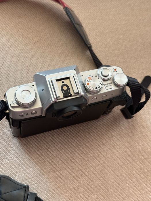 Продам Fujifilm X-T200