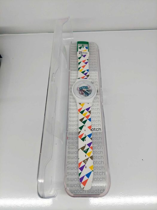 Часовник Swatch swiss