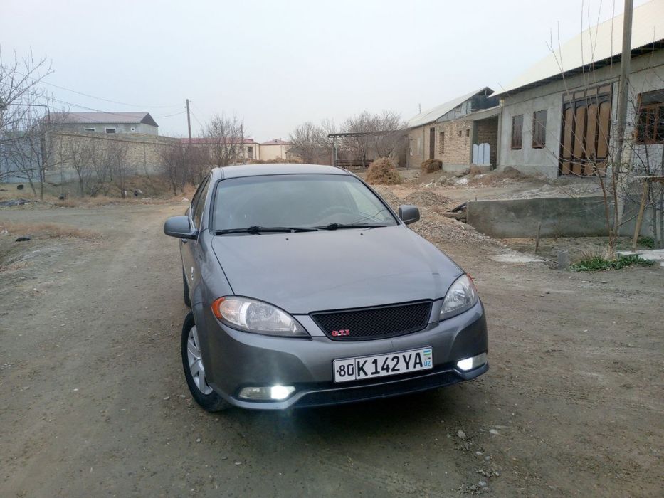 Lasetti sotiladi bir qol minilgan