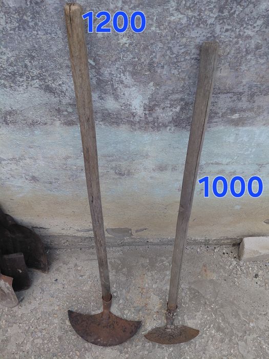 Ломы, лопаты, грабли, тяпки,  топор, гвоздодёр