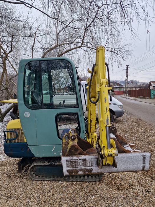 Miniexcavator YANMAR B15 1,6t