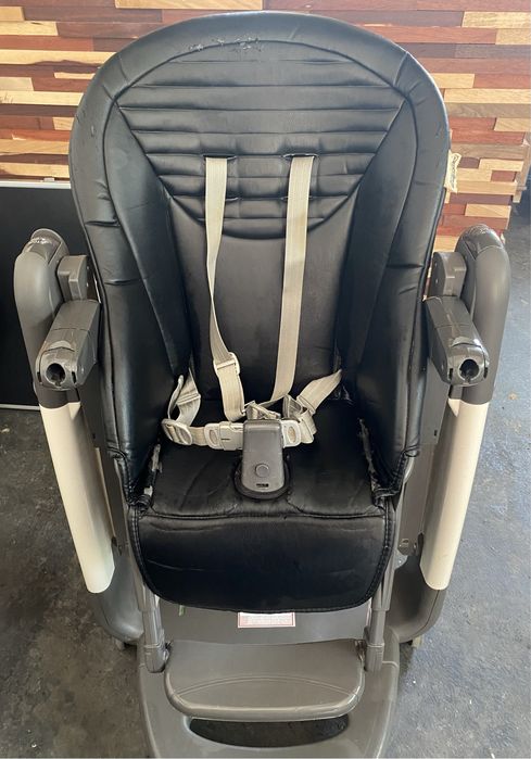 Scaun de masa 3 in 1 Peg Perego Tatamia