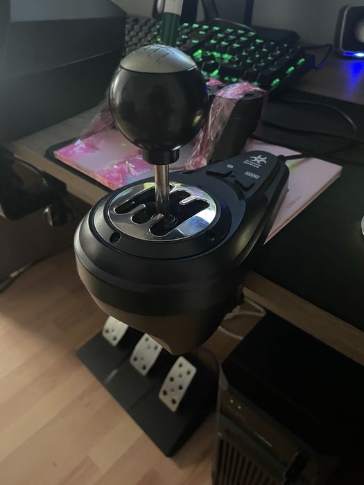 Volan gaming myria mg7418