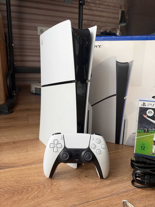 Sony PS5 Slim 1TB CFI-2016 / PlayStation 5 + FC 25 на диск