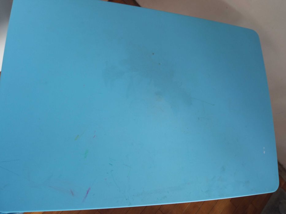 7 бр. Детско столче-табуретка MAMMUT (ikea) и масичка