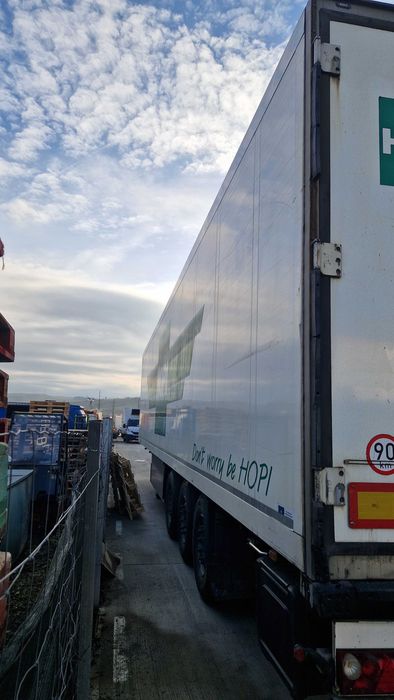 Vand semiremorca Schmitz bitemperatura