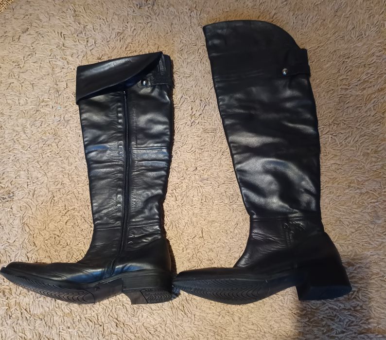 Дамски ботуши тип чизми