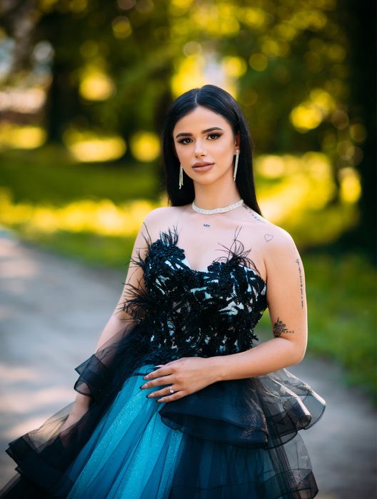 Официална рокля