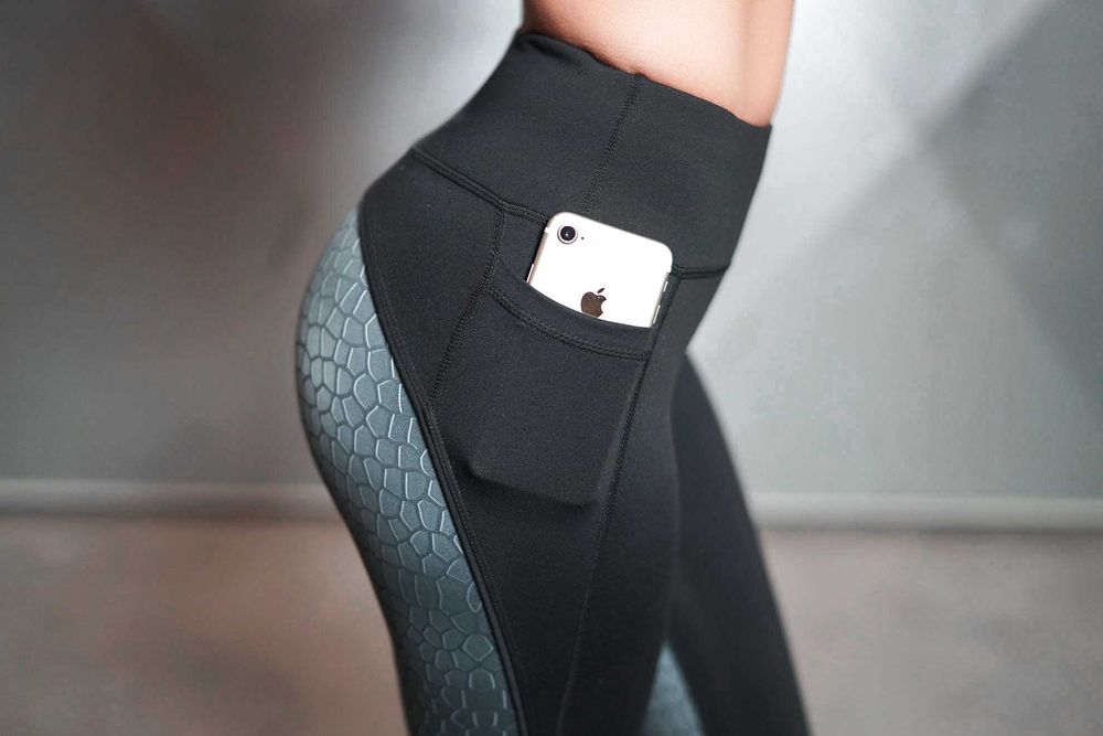 Дамски спортен клин Body Engineers - размер S