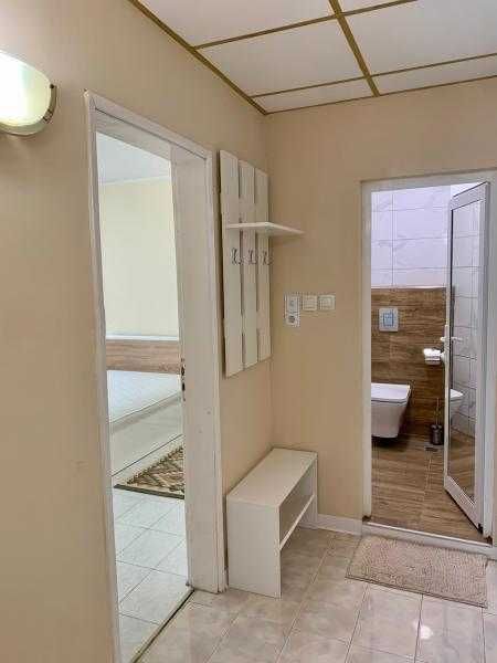 Дава се под наем Двустаен апартамент в Бургас, Лазур - 67 кв.м за 408 € - Снимка #7