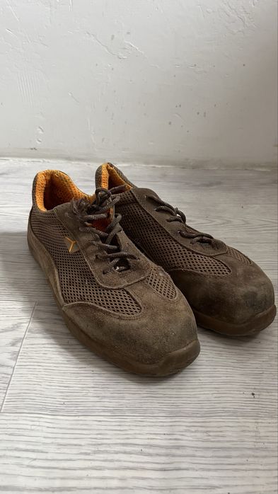 Продам спец обувь