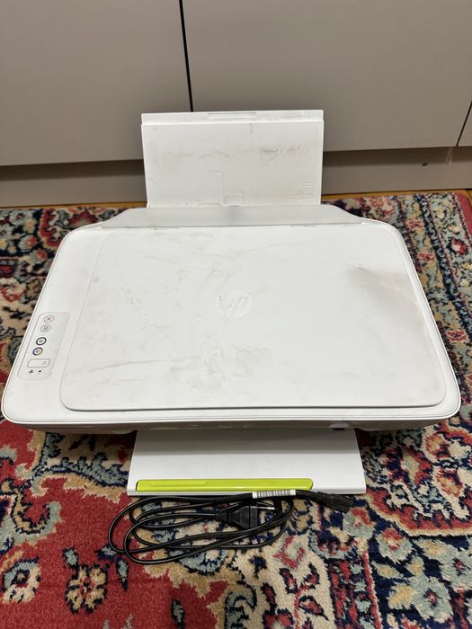 Deskjet 2130 цветной принтер