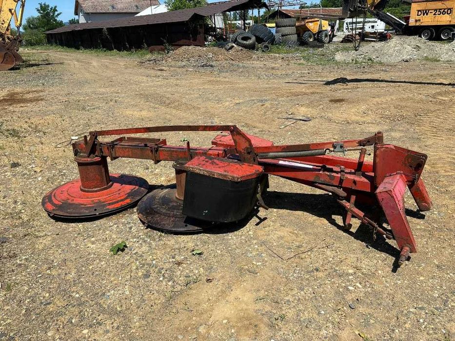 Cositoare cu 2 discuri pentru tractor