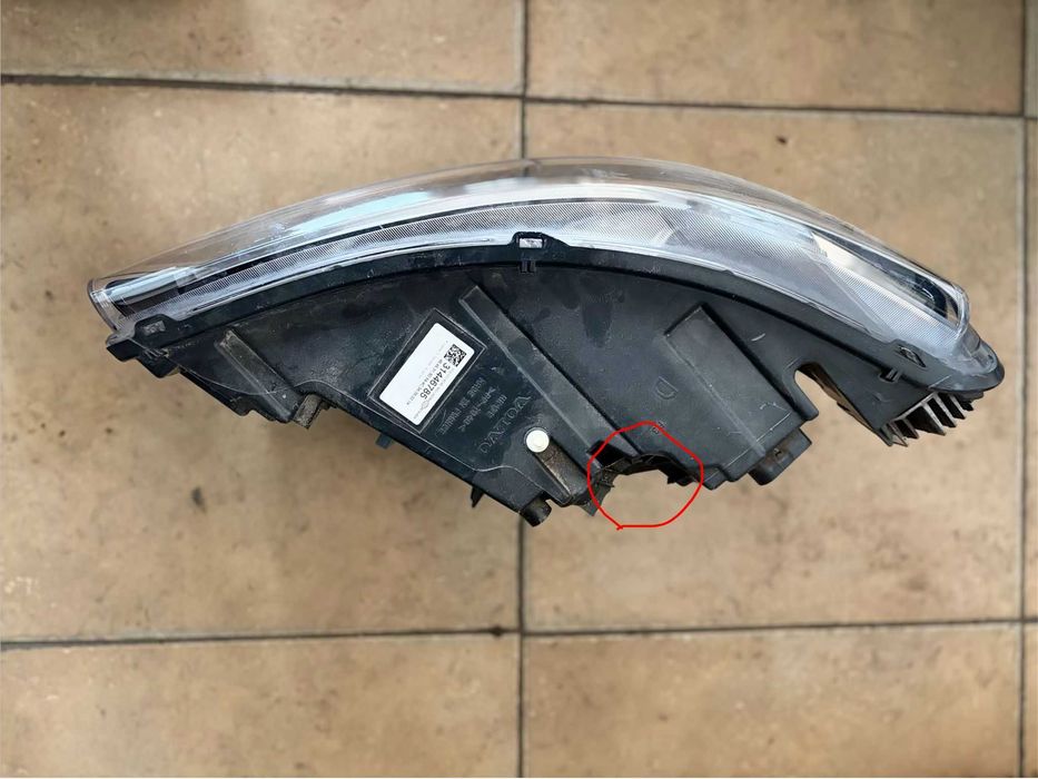 Far dreapta MID LED LHD VOLVO XC40 2019 31446785