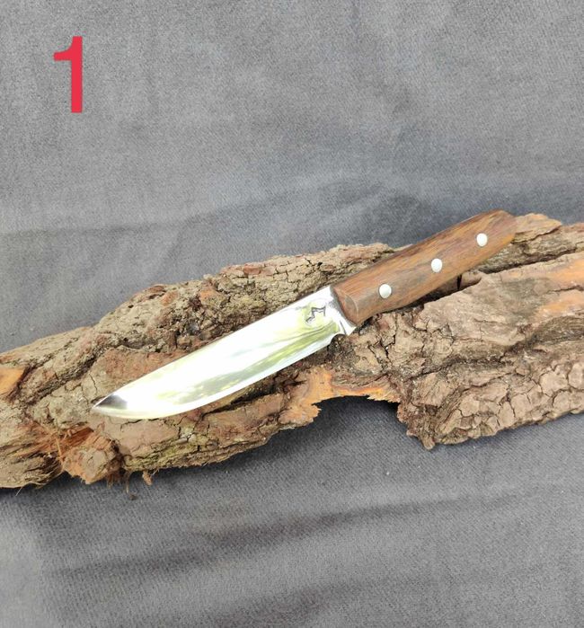 Ръчно изковани бушкрафт ножове :)