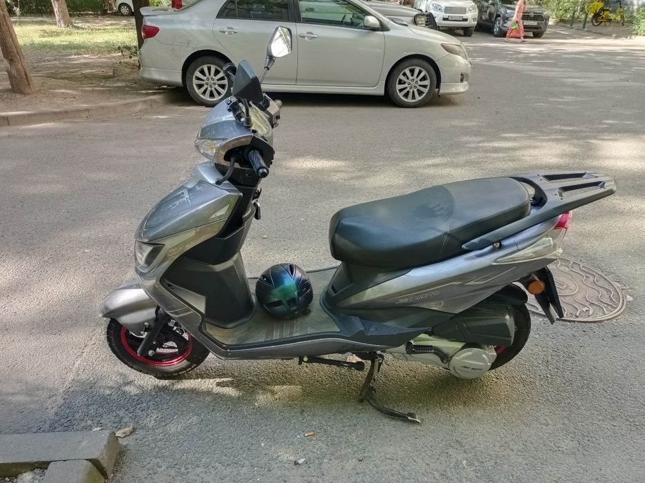 Продается Мопед JET MOTO M8