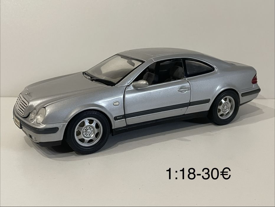 Метални колички 1:18