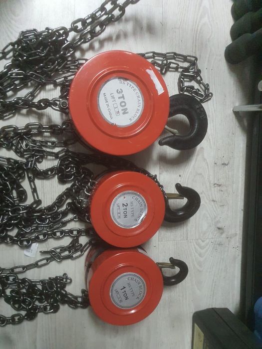 Macara manuală cu lanț 3 m /1T / 2T / 3T .