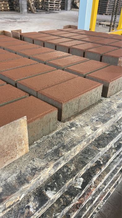 Брусчатка  кирпичик бордюр поребрик