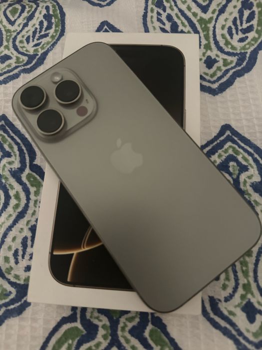 Айфон 16 про в идеальном состояний