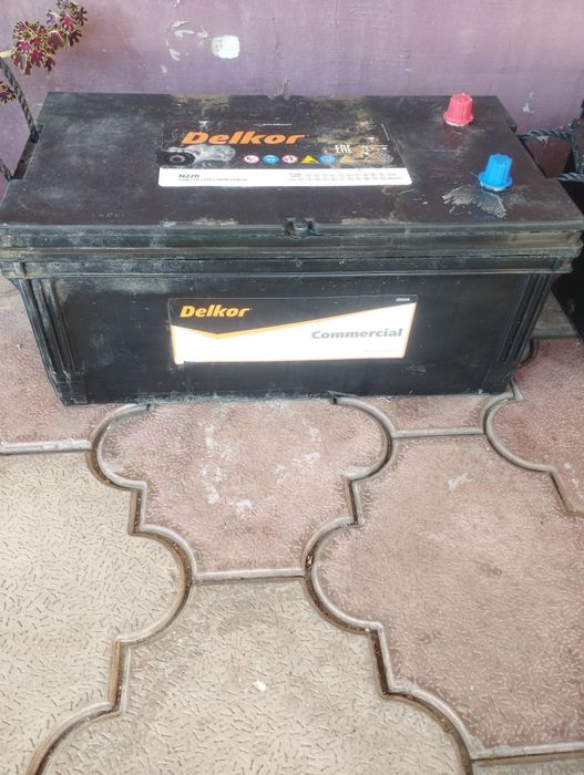 Продам аккумуляторы 230 А