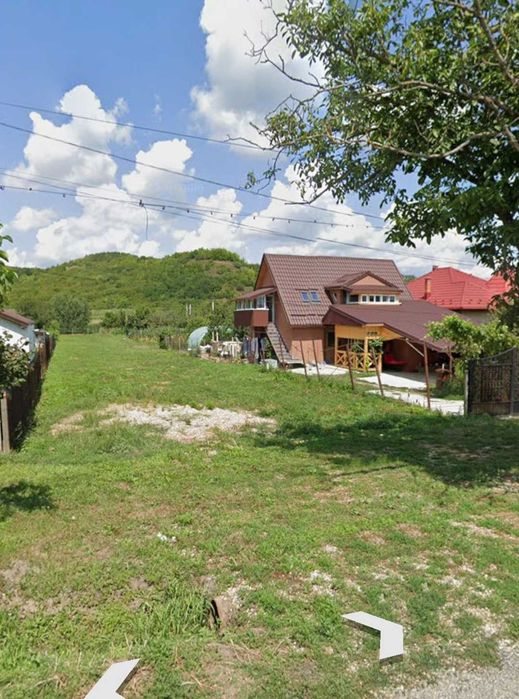 Teren intravilan 1600 mp