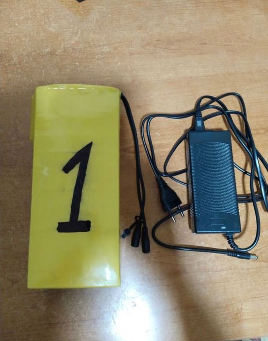 Costum mascota IBI  animatii evenimente  gonflabil de 2,6 metri