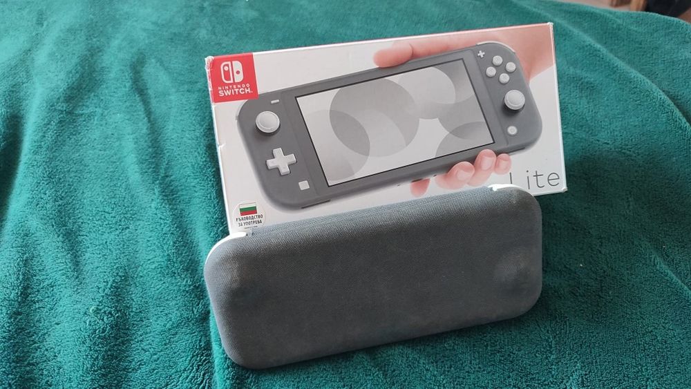 Nintendo switch lite