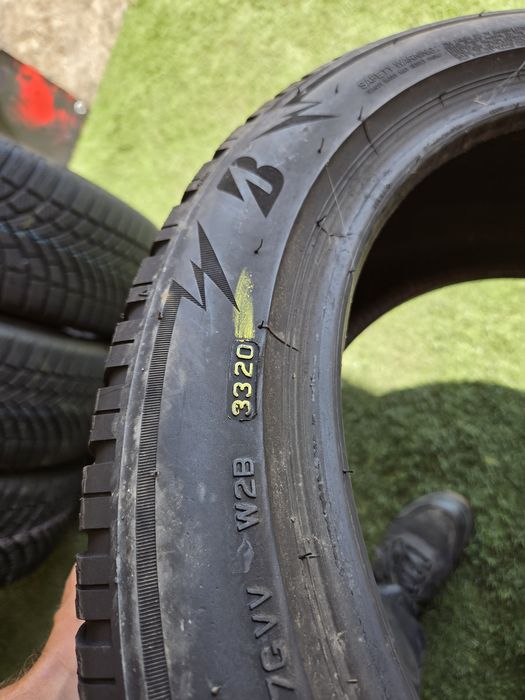 235 45 18 Bridgestone m+s