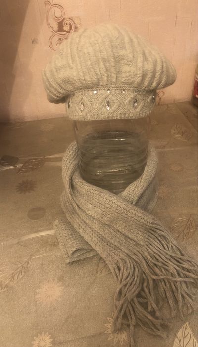 Шапки женские разные