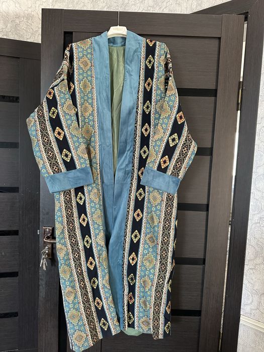 Чапан срочно продается (этно стиль)