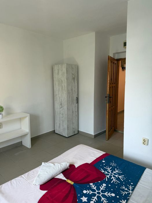 Дава се под наем Едностаен апартамент в Варна, Базар Левски - 15 кв.м за 15.3 € - Снимка #1