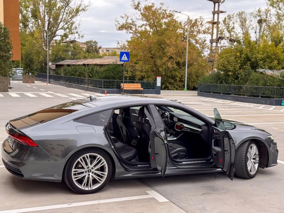 AUDI-A 7 50e Quattro S-LINE+Ext MMI+MATRIX/20*/360*K PLUG in HYBRID !